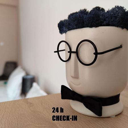 Ten'S Apartment - Spatios Si Linistit クルージュ＝ナポカ エクステリア 写真